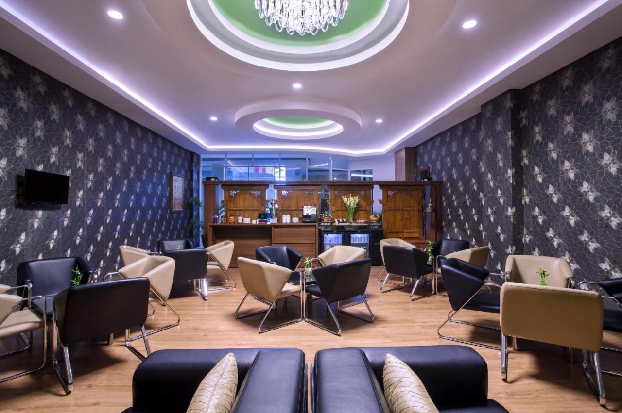 Grand Mercure Yogyakarta Adi Sucipto Pakualaman Luaran gambar