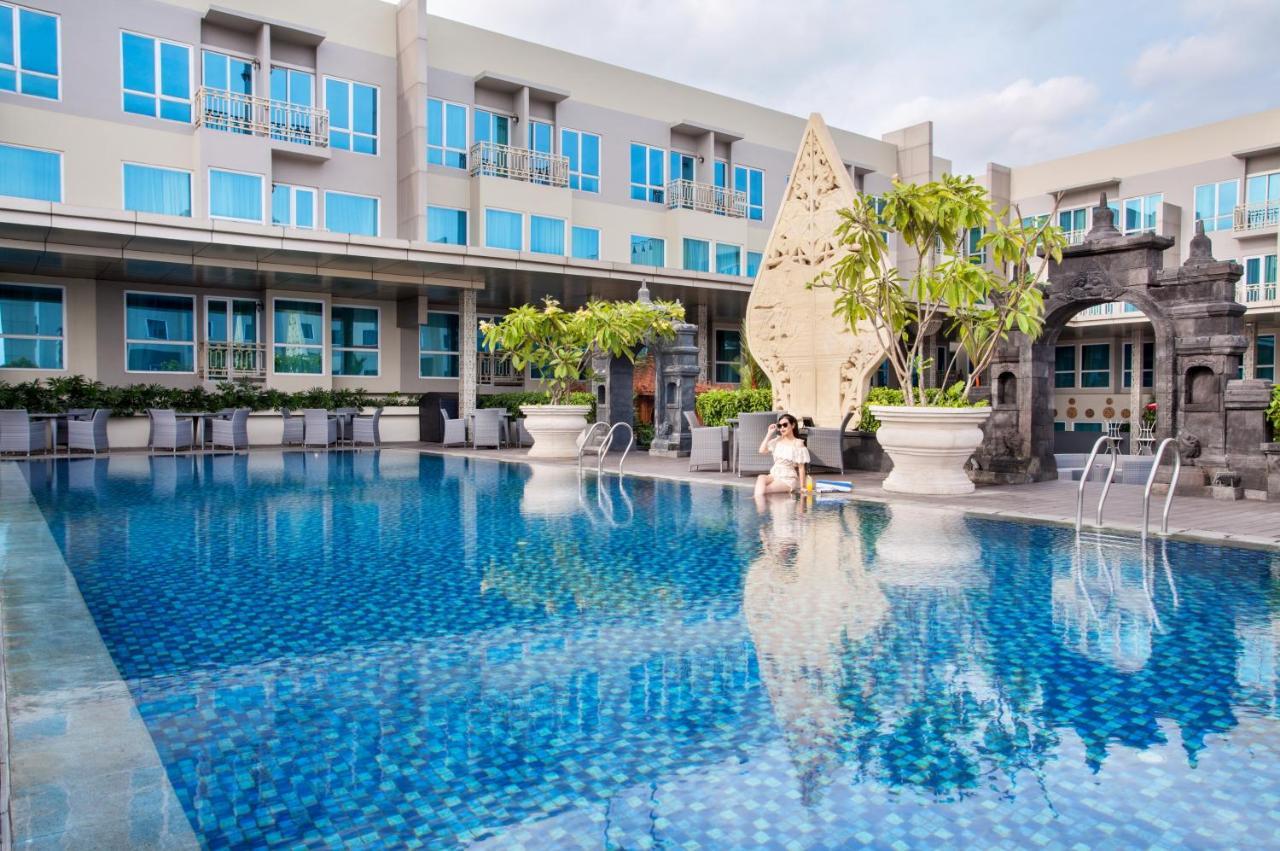 Grand Mercure Yogyakarta Adi Sucipto Pakualaman Luaran gambar
