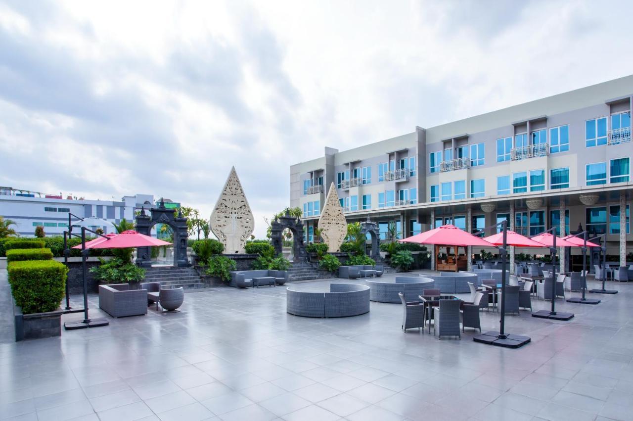 Grand Mercure Yogyakarta Adi Sucipto Pakualaman Luaran gambar